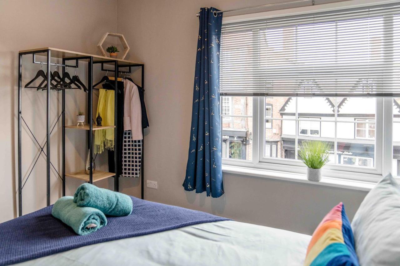 The Exchange Apartments With Permit Parking ทุกส์แบร์รี ภายนอก รูปภาพ