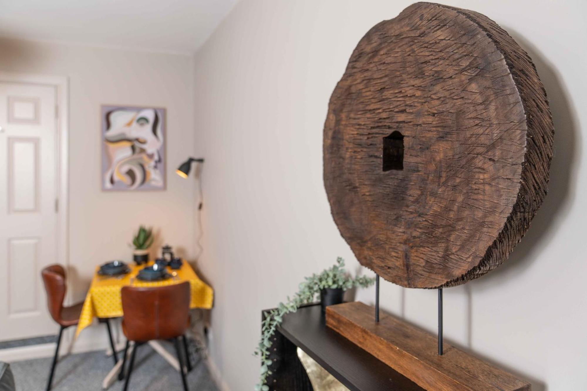 The Exchange Apartments With Permit Parking ทุกส์แบร์รี ภายนอก รูปภาพ